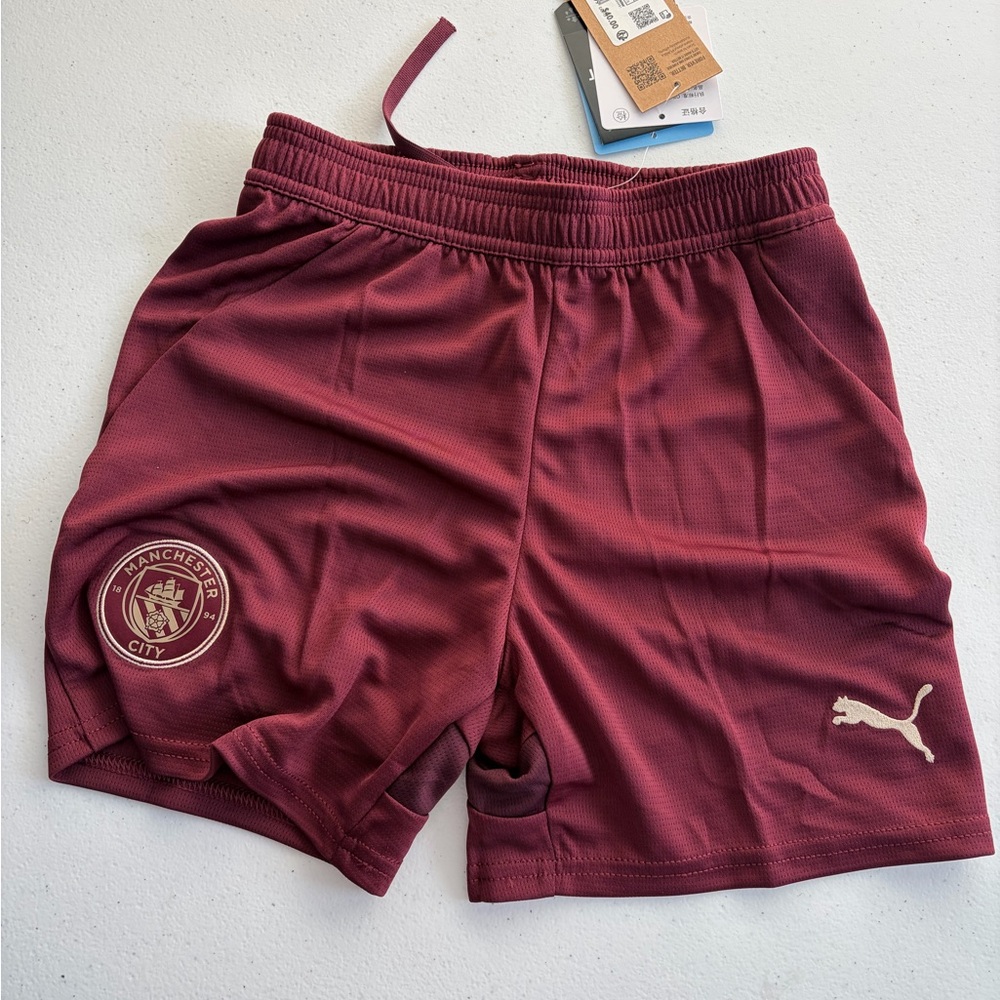 Manchester City Boys Puma shorts